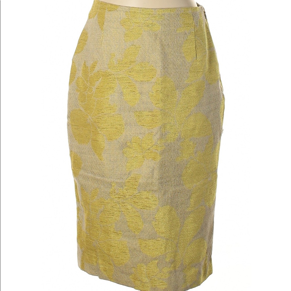 NWT THE LIMITED Delicate Pencil Skirt